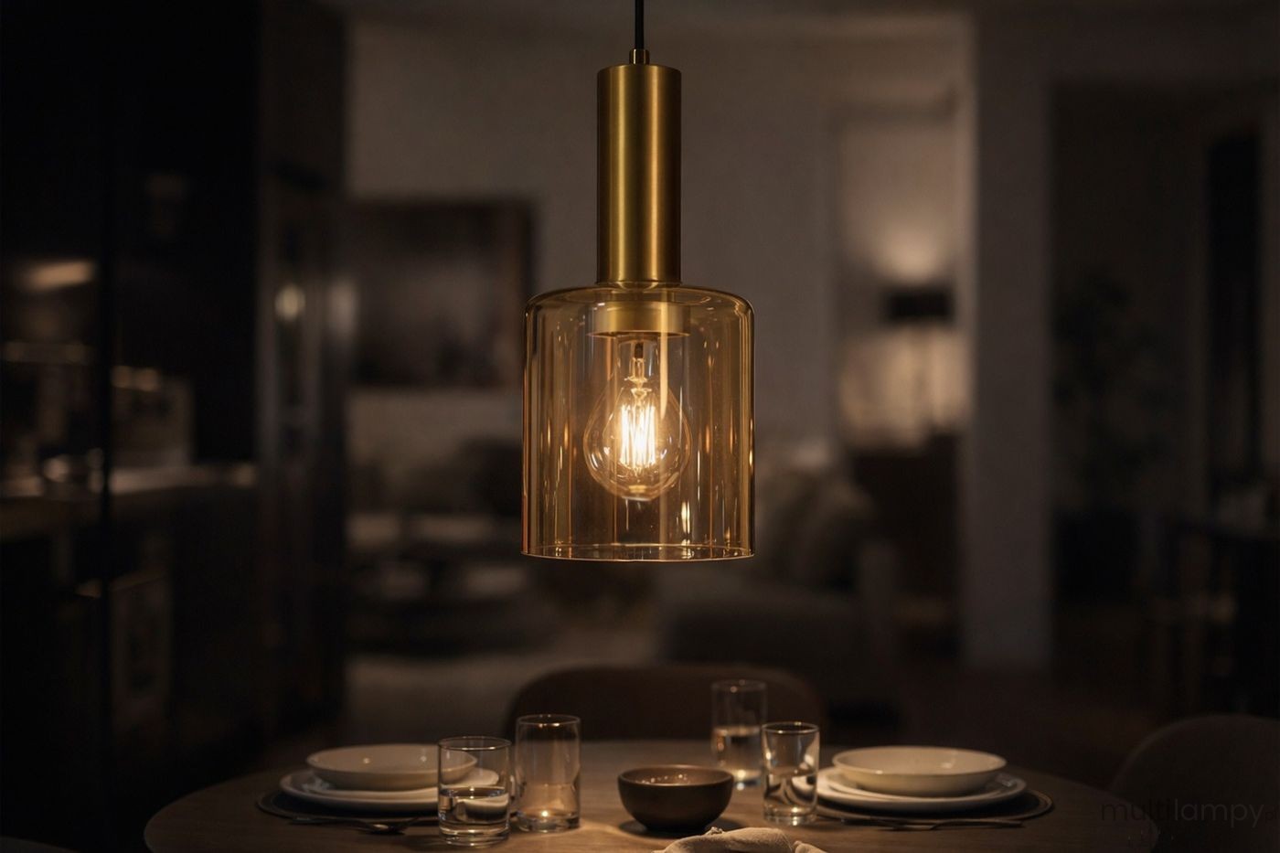 Aigo lampa wisząca E27 czarna bursztynowy K-5875