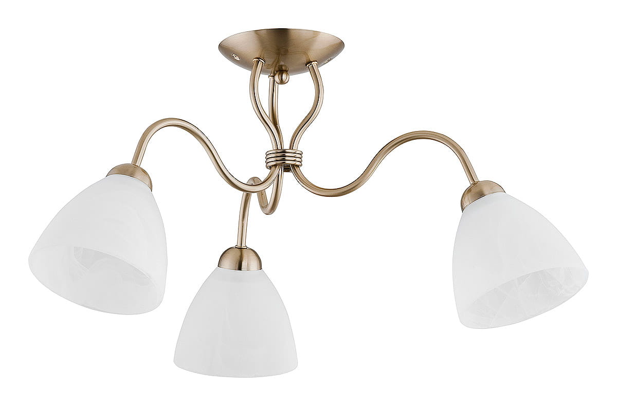 Lampa sufitowa Adel Patin 3-punktowa z metalową, mosiężną konstrukcją i trzema kloszami z białego, matowego szkła. Ujęcie frontalne, zawieszona na stropie, z eleganckim kształtem kloszy w formie dzwonu.