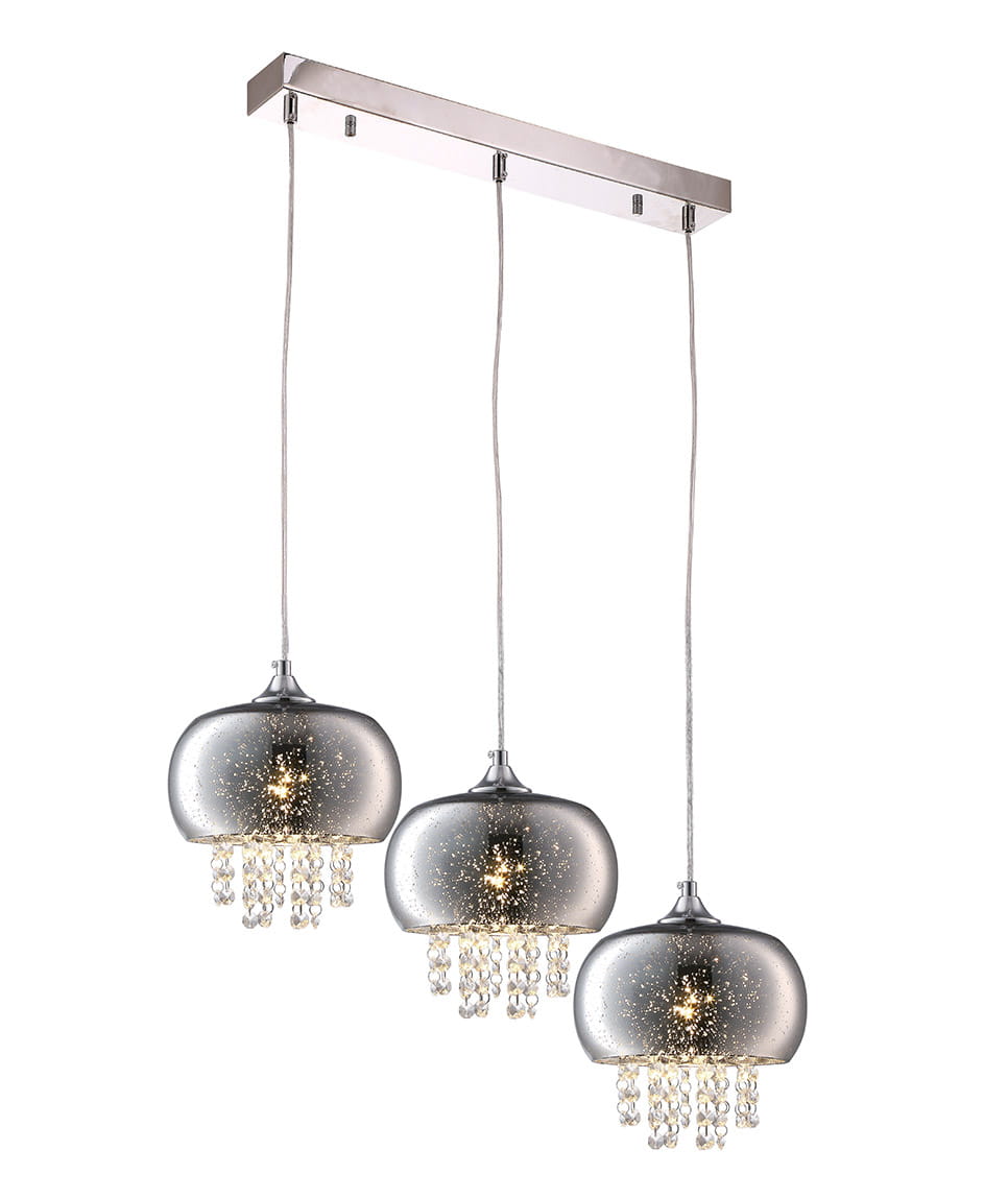 Lampa wisząca Starlight 3-punktowa ML3787 z metalowym, chromowanym stelażem, zawieszona na trzech sznurkach. Każda kula ma srebrną, teksturowaną powierzchnię i ozdobne kryształki zwisające na dole. Wysoka estetyka, idealna do nowoczesnych wnętrz.