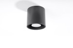 Lampa sufitowa Orbis 1-punktowa w kolorze antracytowym, cylindryczna, z białym kloszem na dole. Ujęcie z dołu, pokazujące jej prosty, nowoczesny design. Idealna do oświetlenia wnętrz.