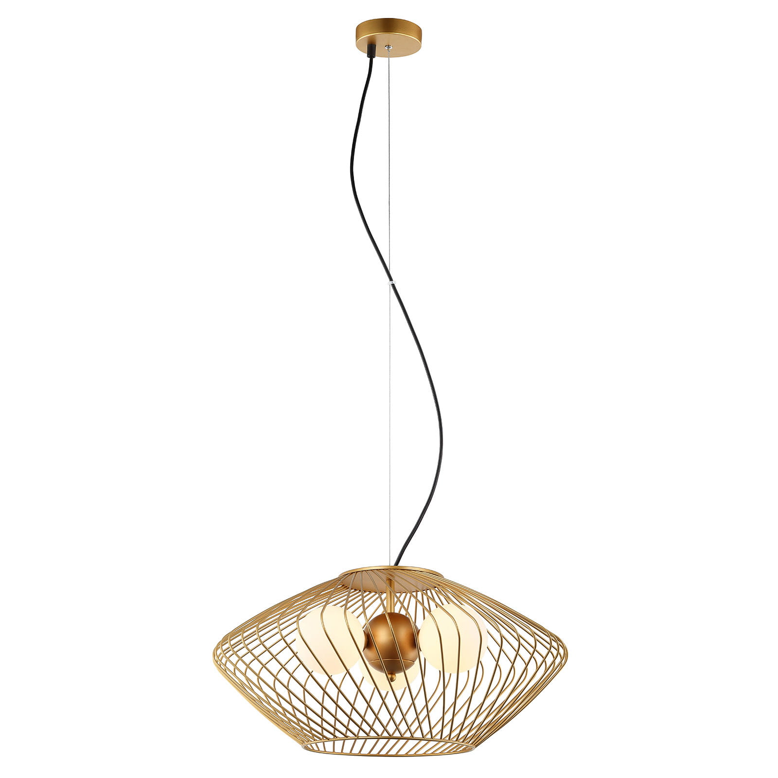 Zeno lampa wisząca 3-punktowa w złotym kolorze, z ażurową konstrukcją w kształcie diamentu. Zawieszona na czarnym przewodzie, z widocznymi trzema miejscami na żarówki. Posiada okrągły, złoty sufitowy uchwyt. Na białym tle.