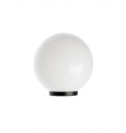 Lampa stojąca ogrodowa Alekule 1-punktowa G 250 Z w kształcie białej kuli z czarną podstawą. Produkt widoczny z przodu, umieszczony na jednolitym tle. Idealna do ogrodu lub na taras, zapewnia subtelne oświetlenie.