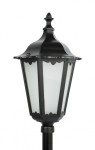 Lampa stojąca ogrodowa Retro Classic H84, czarna, z metalowym korpusem i kloszem w kształcie latarni. Klosz z mlecznego szkła w pionowych panelach, ozdobne detale u góry, montowana na prostym, okrągłym słupku. Idealna do ogrodu lub na ścieżki.