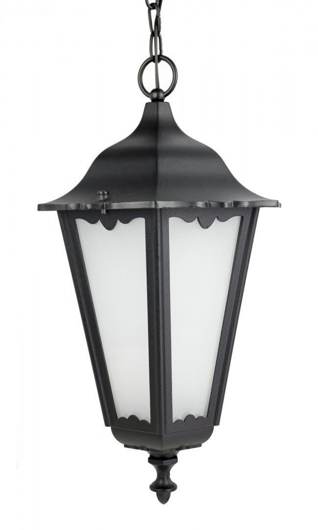Czarna lampa wisząca ogrodowa Retro Maxi K 1018/1/BD, 1-punktowa, o kształcie stożkowym z przezroczystymi panelami, zawieszona na łańcuchu. Metalowa konstrukcja z ozdobnymi detalami, idealna do użytku zewnętrznego, na białym tle.