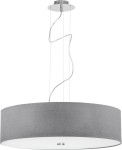 Lampa wisząca Viviane 3-punktowa w kolorze szarym z okrągłym abażurem. Wysokiej jakości materiał, metalowe mocowanie, zawieszona na cienkich linkach. Prosty, nowoczesny design, idealna do aranżacji wnętrz.