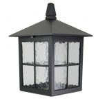 Czarna lampa stojąca ogrodowa Wenecja H106 z metalowym dachem i szklanymi ściankami o fakturze falistej. Posiada kwadratowy kształt z widocznymi przeszklonymi panelami, zamontowana w pozycji stojącej, idealna do oświetlenia przestrzeni zewnętrznych.