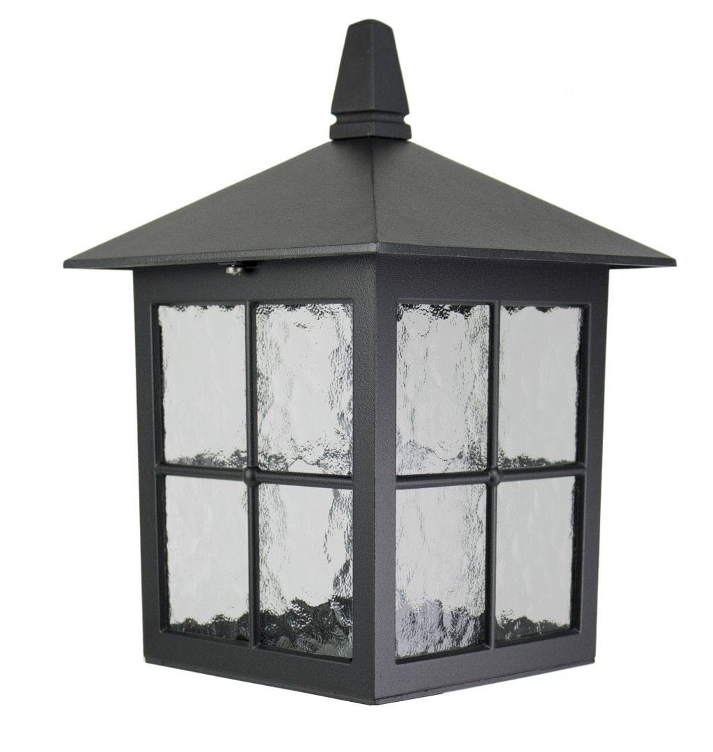 Czarna lampa stojąca ogrodowa Wenecja H76 z jednym punktem świetlnym, z metalową obudową i szklanymi ściankami z fakturowanego szkła. Lampa ma dach w formie daszka i prostokątną podstawę, ukazującą elegancki design.