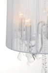 Srebrna lampa wisząca 3-punktowa Mona LP-5005/3P z przezroczystym kloszem i kryształowymi zawieszkami. Widoczne trzy źródła światła oraz dekoracyjne elementy, w tym kryształowe akcenty. Lampa w pozycji wiszącej, z detalami podświetlającymi.