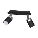 Czarna lampa sufitowa (spot) Joker z dwoma punktami świetlnymi, wykonana z metalu. Reflektory z matowym czarnym wykończeniem i chromowanymi detalami, montowane na prostokątnej podstawie. Kąt ujęcia: frontalny, produkt zamontowany na suficie.