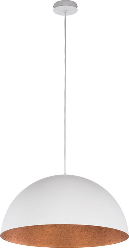 Lampa wisząca Sfera D50 w kolorze białym z miedzianym wnętrzem. Okrągły klosz w kształcie półkuli zawieszony na cienkim, białym przewodzie. Montaż sufitowy w prostym, minimalistycznym stylu.