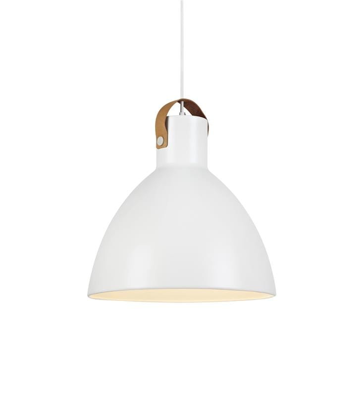 Lampa wisząca Eagle D35 w kolorze białym, z metalowym kloszem w kształcie stożka i skórzanym uchwytem. Zawieszona na cienkim przewodzie, emitująca światło w dół. Idealna do nowoczesnych wnętrz.