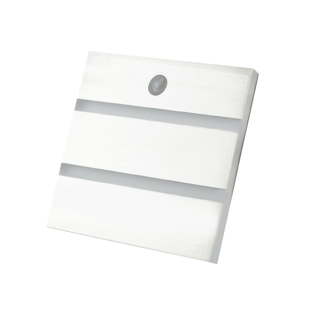 Oprawa schodowa Vox LED 12V z czujnikiem ruchu, w kolorze srebrnym, z matowym wykończeniem i trzema poziomymi liniami. Barwa światła neutralna 4000K, montowana w pozycji poziomej, idealna do oświetlenia schodów.