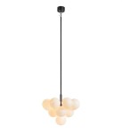 Lampa wisząca Merlot 13-punktowa w kolorze czarnym i białym. Składa się z ośmiu białych, okrągłych kloszy zawieszonych na długim, czarnym przewodzie. Klosze mają matową fakturę, tworząc nowoczesny wygląd. Ujęcie z przodu, na jednolitym tle.