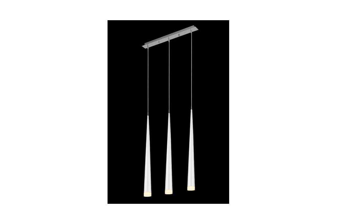 Biała lampa wisząca 3-punktowa Stylo AZ0207 z trzyma wydłużonymi kloszami w kształcie stożków, zawieszona na cienkich linkach. Klosze mają matową powierzchnię, a ich dolne części emitują światło. Montaż sufitowy, nowoczesny design.