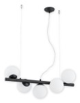 Lampa wisząca Osso 5-punktowa w kolorze czarnym, z pięcioma białymi, okrągłymi kloszami umieszczonymi na poziomej rurze. Zawieszona na cienkich linkach, montowana do sufitu. Prosty, nowoczesny design.