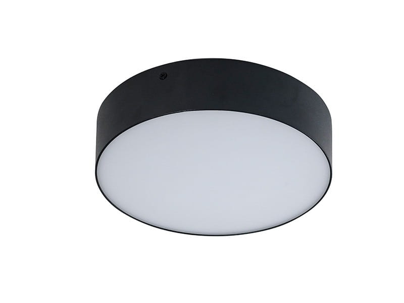 Czarny plafon LED Monza R 22 z białym, okrągłym kloszem o średnicy 22 cm. Lampa zamontowana na suficie, emitująca ciepłe światło (3000K). Prosty, nowoczesny design, idealna do różnych wnętrz.