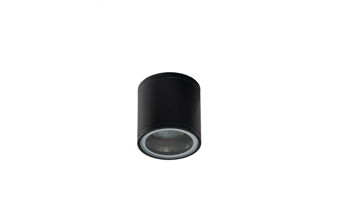 Lampa sufitowa elewacyjna Joe Tube, 1-punktowa, w kolorze czarnym. Okrągły kształt z matowym wykończeniem. Widoczna szklana soczewka na dole, montowana na suficie. Prosty, nowoczesny design, idealna do oświetlenia wnętrz lub elewacji.
