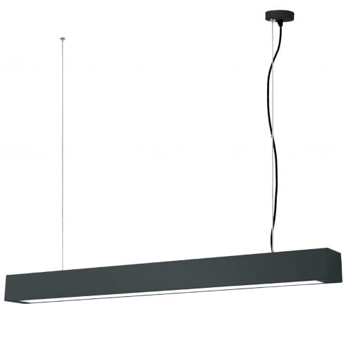 Czarna lampa wisząca LED Ibros L93/24W/CCT w prostokątnym kształcie, zawieszona na cienkich linkach. Posiada minimalistyczny design, z zamontowanym źródłem światła w dolnej części. Ujęcie z przodu, na jednolitym tle.