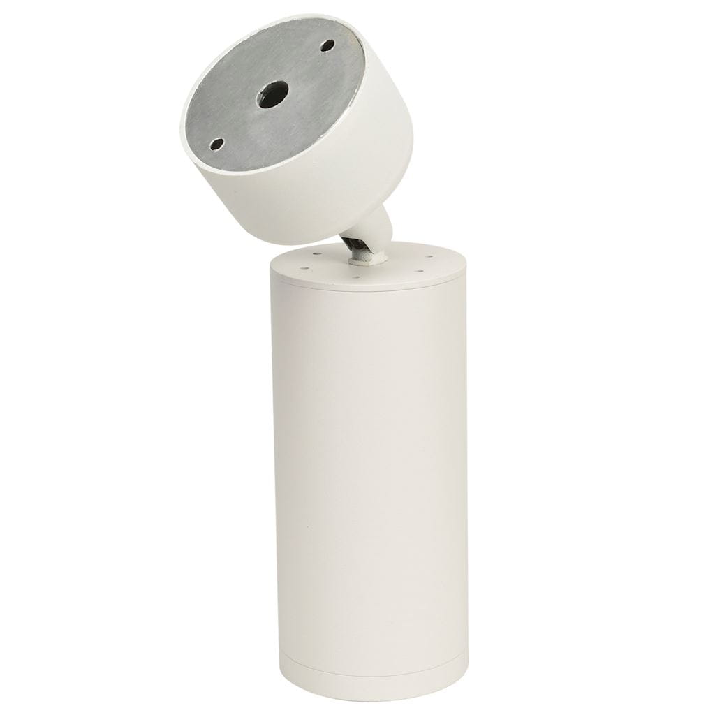 Biała lampa sufitowa Mica (spot) 1-punktowa, o cylindrycznym kształcie, z regulowanym kloszem. Widoczna metalowa podstawa z otworami montażowymi. Lampa w pozycji pionowej, z możliwością obracania klosza.