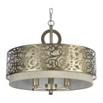 Lampa wisząca Venera 3-punktowa, o okrągłym, metalowym kloszu w kolorze złotym z dekoracyjnym wzorem. Posiada trzy źródła światła, zawieszona na łańcuszku. Widoczny detal klosza oraz mechanizm mocujący.