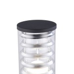 Lampa stojąca ogrodowa Bronx H80 O576FL-01B z okrągłym, czarnym daszkiem i przezroczystą obudową. Widoczne srebrne elementy w formie falistej, podświetlające wnętrze. Zbliżenie na górną część lampy, prezentujące jej nowoczesny design.