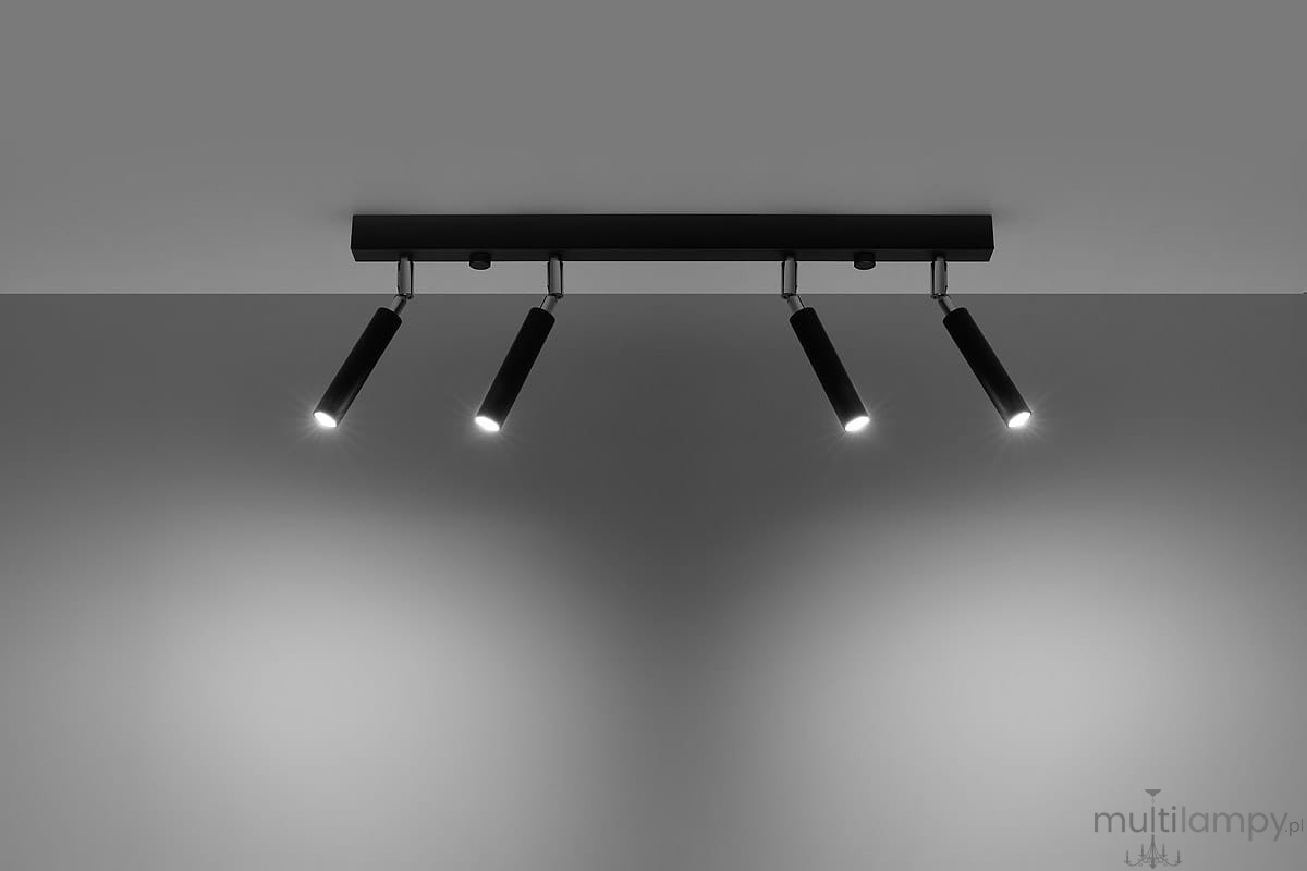 Czarna lampa sufitowa Eyetech z czterema punktami świetlnymi, zamontowana na prostokątnej podstawie. Spoty o cylindrycznym kształcie, skierowane w dół, emitują jasne światło. Produkt umieszczony na szarym tle, w pozycji poziomej.