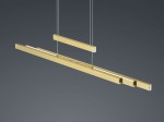 Trajan LED lampa wisząca 3-punktowa w kolorze mosiądzu, składająca się z trzech prostokątnych elementów zawieszonych na cienkich linkach. Lampa ma minimalistyczny design, z widocznymi diodami LED oraz mocowaniem w górnej części. Tło ciemnoszare.