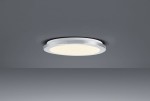 Plafon LED Cesar IP44 w kształcie okręgu, z białą, matową osłoną i metalowym, srebrnym wykończeniem. Zawieszony na szarym tle, prezentuje nowoczesny design. Idealny do oświetlenia wnętrz w wilgotnych pomieszczeniach.