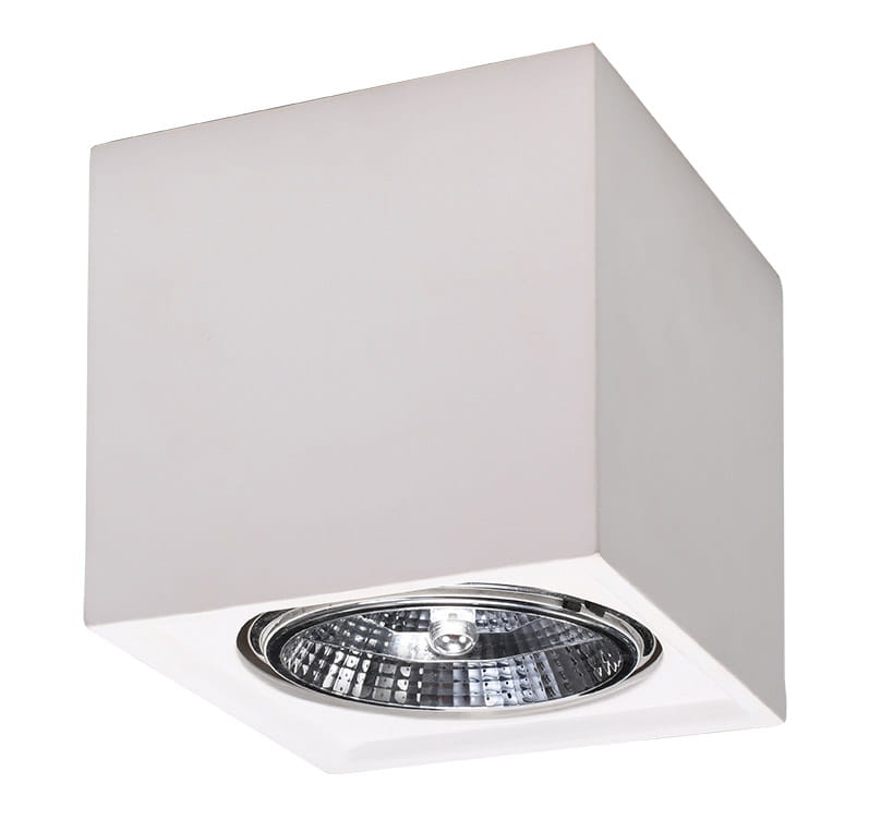 Lampa sufitowa Seida SL.0850 w kształcie sześcianu, ceramiczna, w kolorze białym. Posiada okrągły, metaliczny reflektor z chromowanym wykończeniem. Ujęcie z przodu, montowana do sufitu, doskonała do nowoczesnych wnętrz.