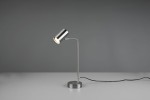 Lampa stołowa Marley w kolorze niklu, z jednopunktowym źródłem światła. Charakteryzuje się prostym, metalowym ramieniem i okrągłą podstawą. Ujęcie z boku, na jednolitym tle, z widocznym kablem zasilającym.