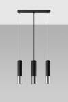 Loopez lampa wisząca 3-punktowa w kolorze czarnym i chromowanym. Składa się z trzech cylindrycznych kloszy z matowego metalu i błyszczącego chromu, zawieszonych na czarnych linkach. Ujęcie frontalne, na jednolitym, jasnym tle.