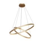 Lampa wisząca Rim 4000K z mosiądzu, składająca się z dwóch okrągłych pierścieni w kolorze mosiężnym, zawieszona na cienkich linkach. Kąt ujęcia: z dołu, ukazujący detal konstrukcji oraz połączenia. Białe światło LED otaczające pierścienie.