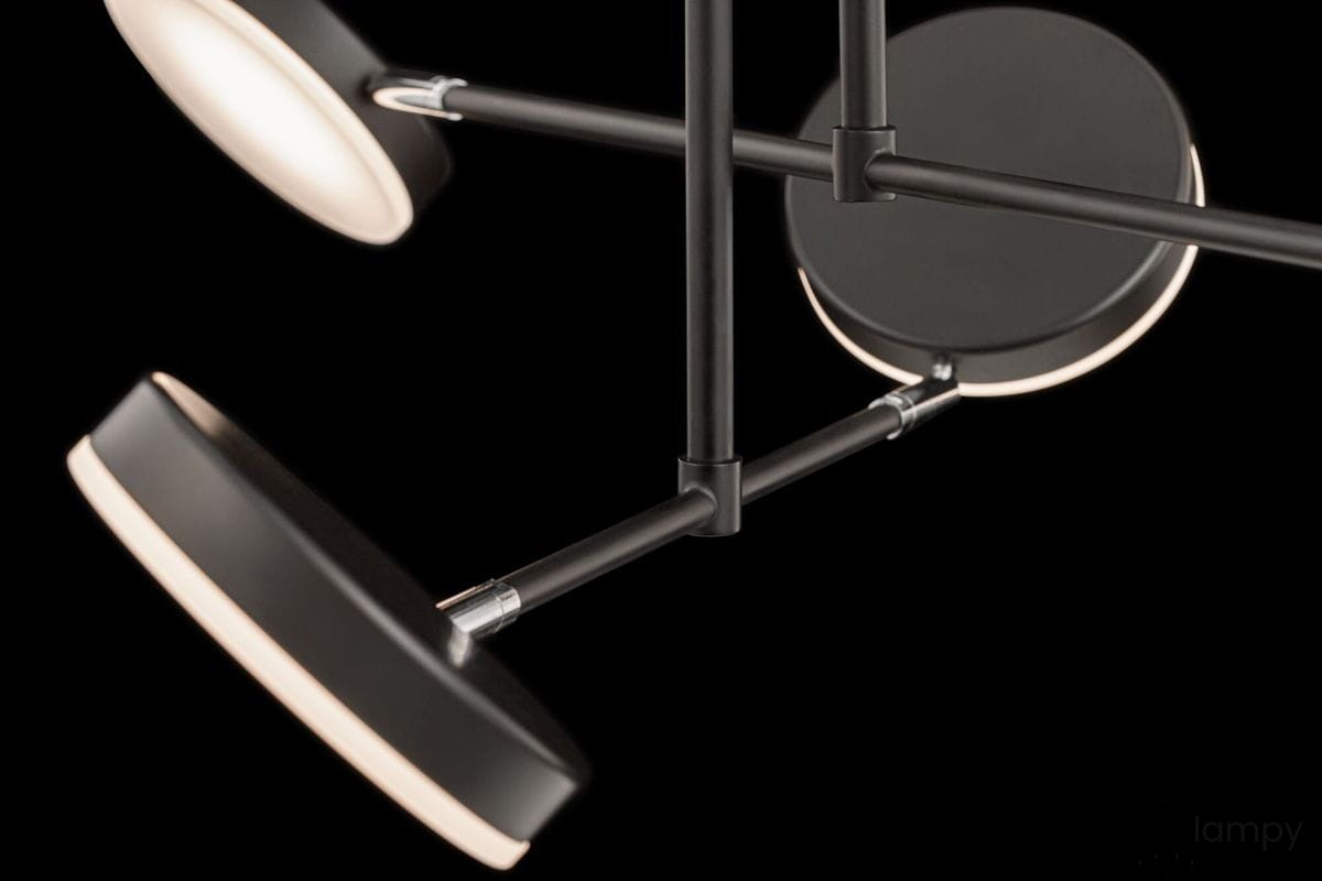 Lampa wisząca Fad LED 7-punktowa MOD070PL-L38B3K w czarnym kolorze z okrągłymi kloszami. Klosze umieszczone na metalowych ramionach, z delikatnym podświetleniem. Produkt wisi pod kątem, na jednolitym, ciemnym tle.