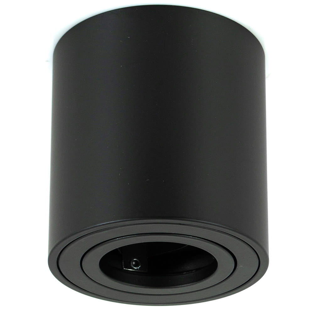 Mini lampa sufitowa Valse w formie czarnej tuby, zamontowana na suficie, z widocznym kloszem w dolnej części. Lampa ma prosty, cylindryczny kształt i jest wykonana z matowego materiału.