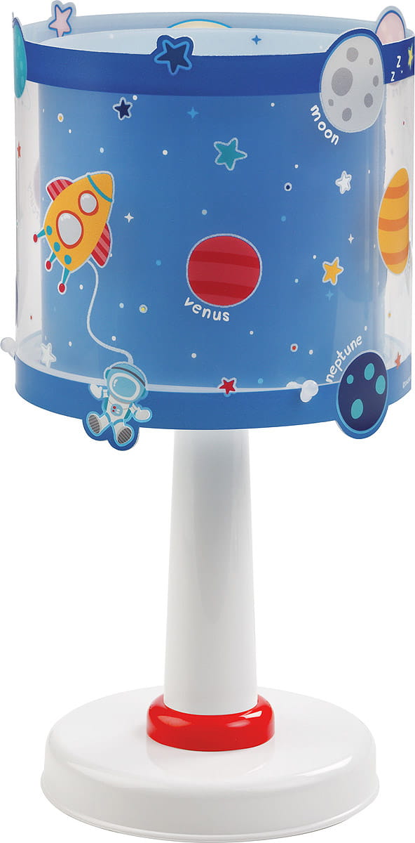 Lampka nocna Planety 1-punktowa o niebieskim kloszu zdobionym wzorami planet i rakiet. Posiada biały, cylindryczny korpus z czerwonym akcentem na podstawie. Wzory przedstawiają m.in. Wenus, Neptuna oraz astronautę w kosmosie.