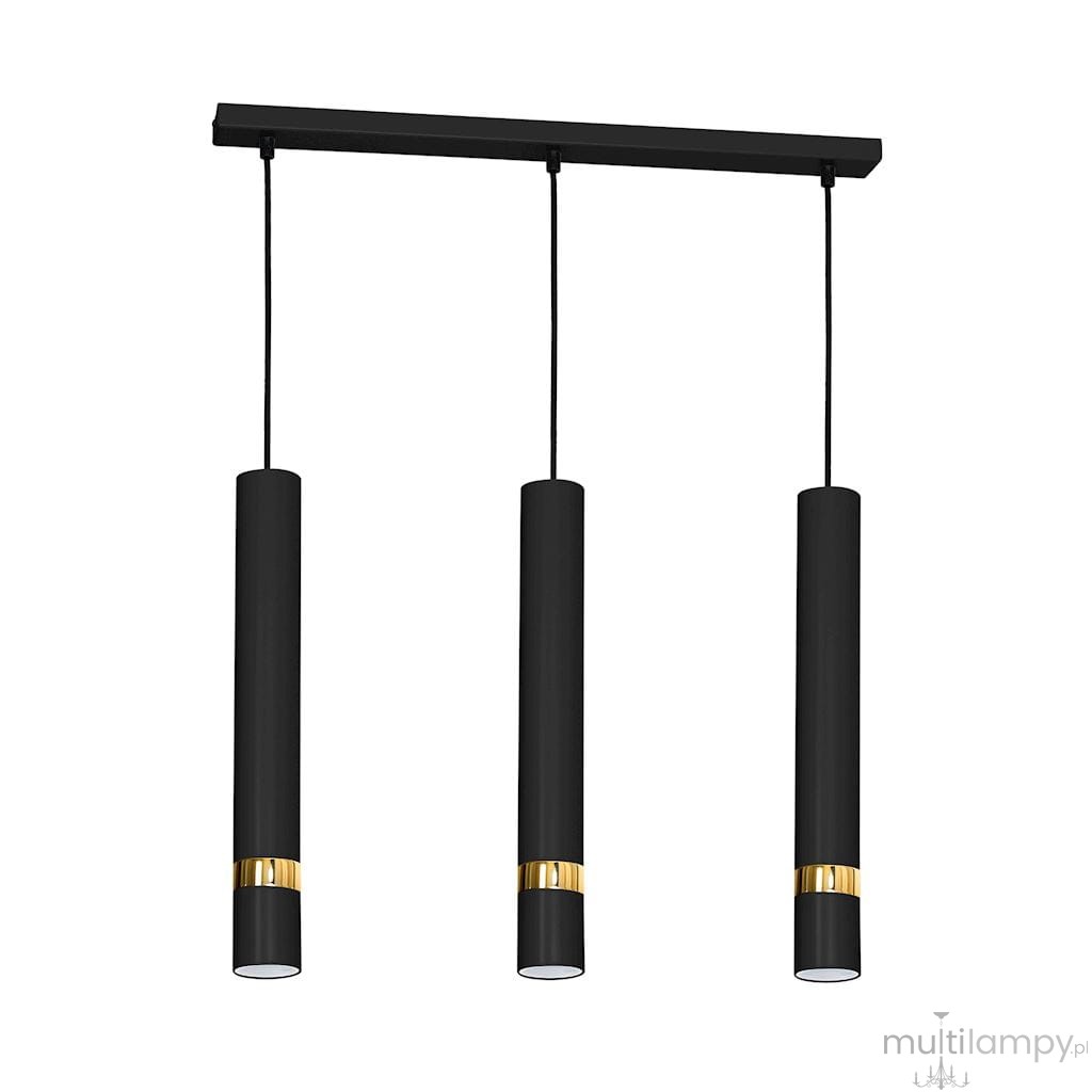 Lampa wisząca Joker 3-punktowa w kolorze czarnym z złotymi detalami. Składa się z trzech cylindrycznych kloszy zawieszonych na czarnym stelażu. Klosze mają matową powierzchnię i złote akcenty u dołu. Stworzona do nowoczesnych wnętrz.
